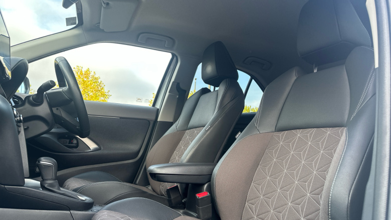 Toyota Yaris Cross 1.5 Hybrid Excel 5dr CVT Hybrid Estate